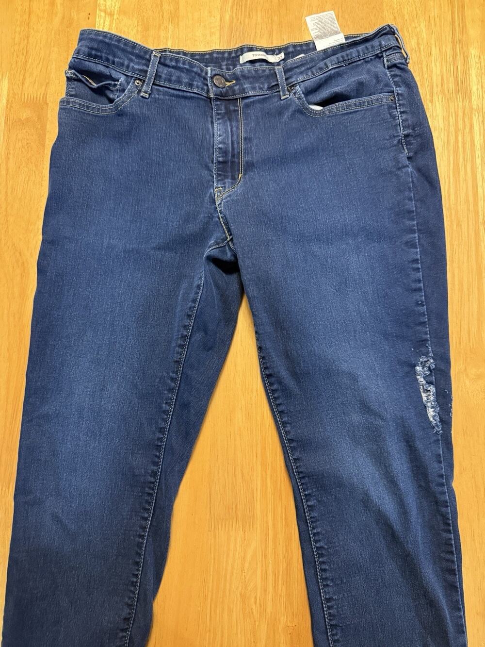 Levis 711 Skinny Jeans Womens 33 Blue Stretch Denim Distressed Ripped Knee